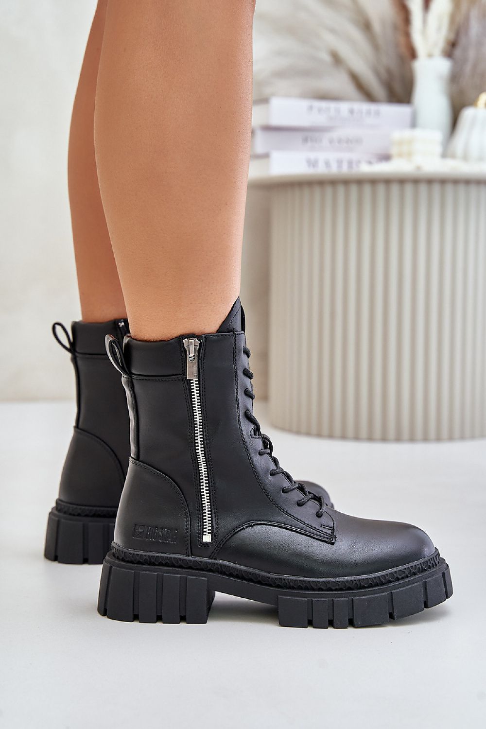  Ghete model 202042 Step in style 