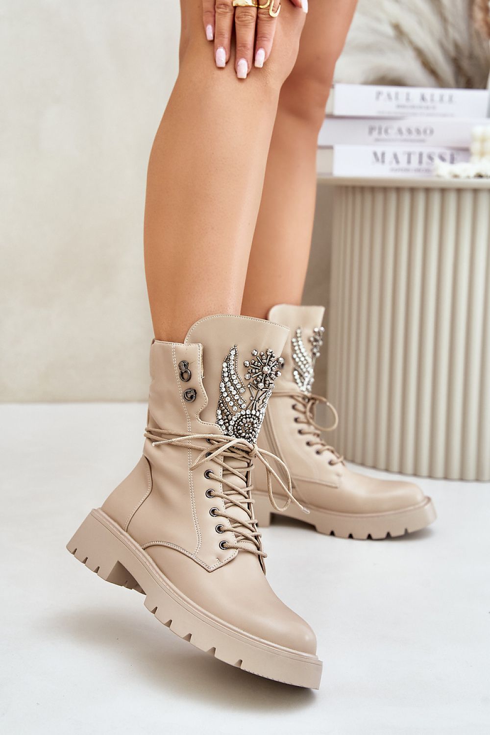  Ghete model 202050 Step in style 