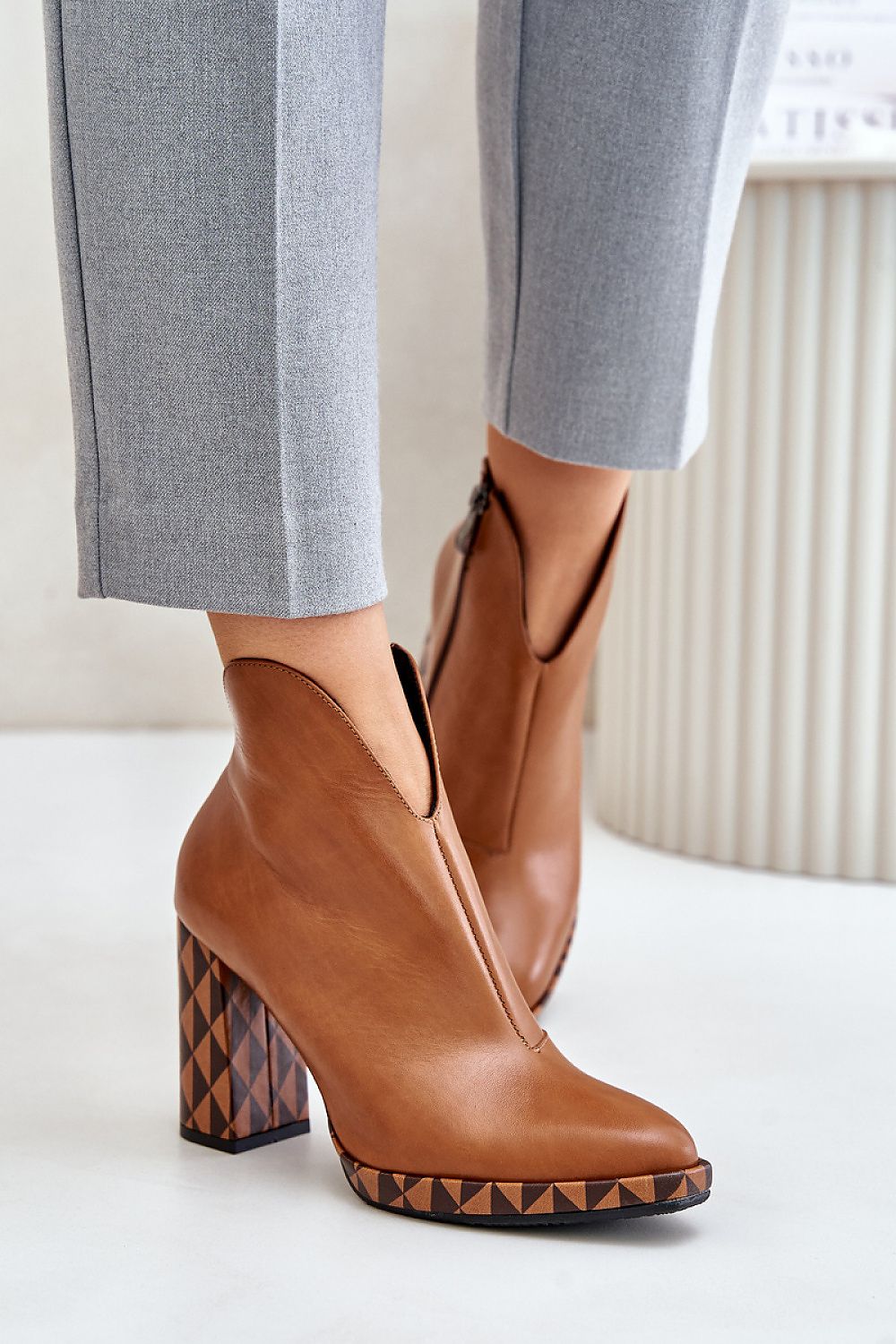  Botine cu toc model 202122 Step in style 
