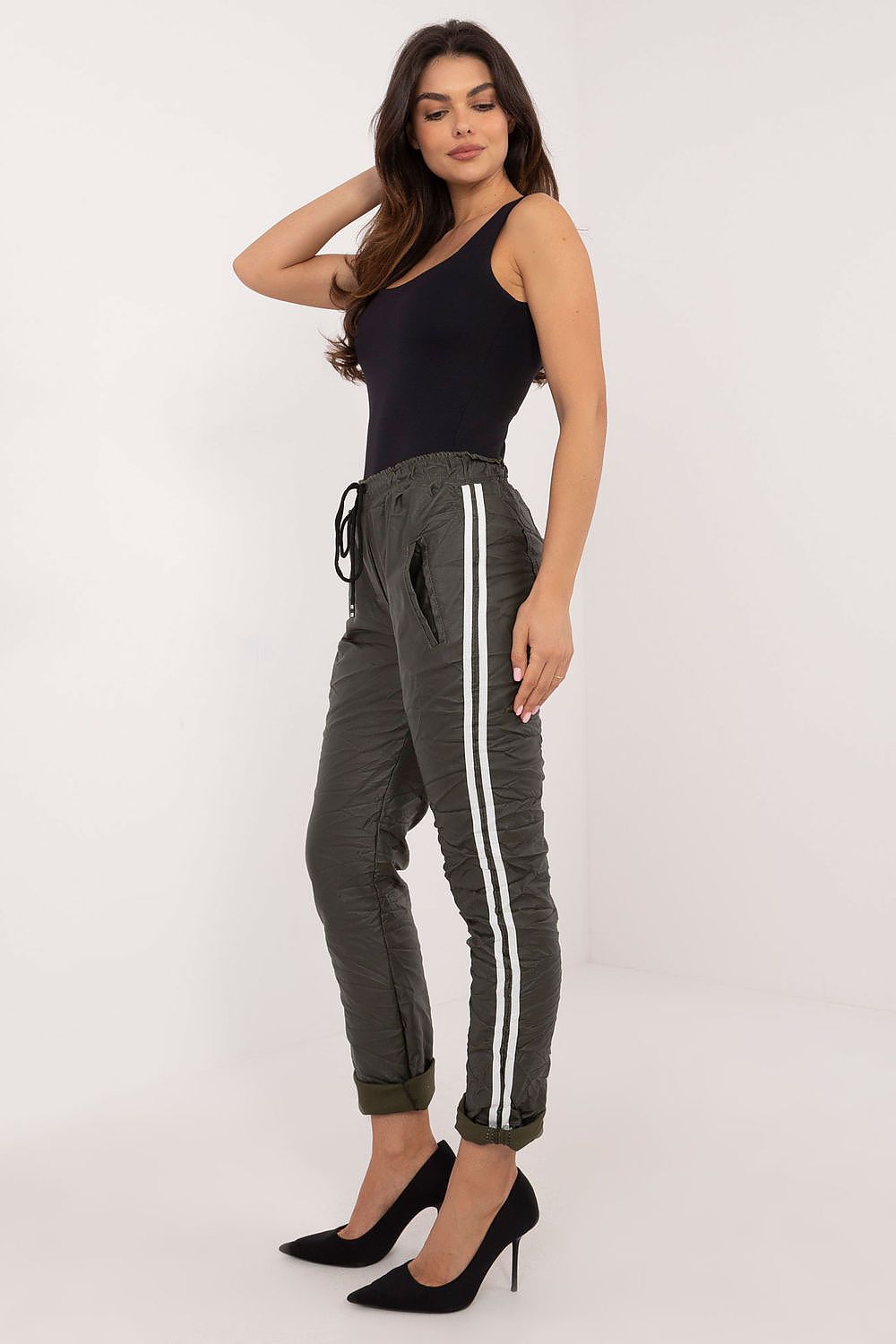  Pantaloni de damă model 202424 Italy Moda 