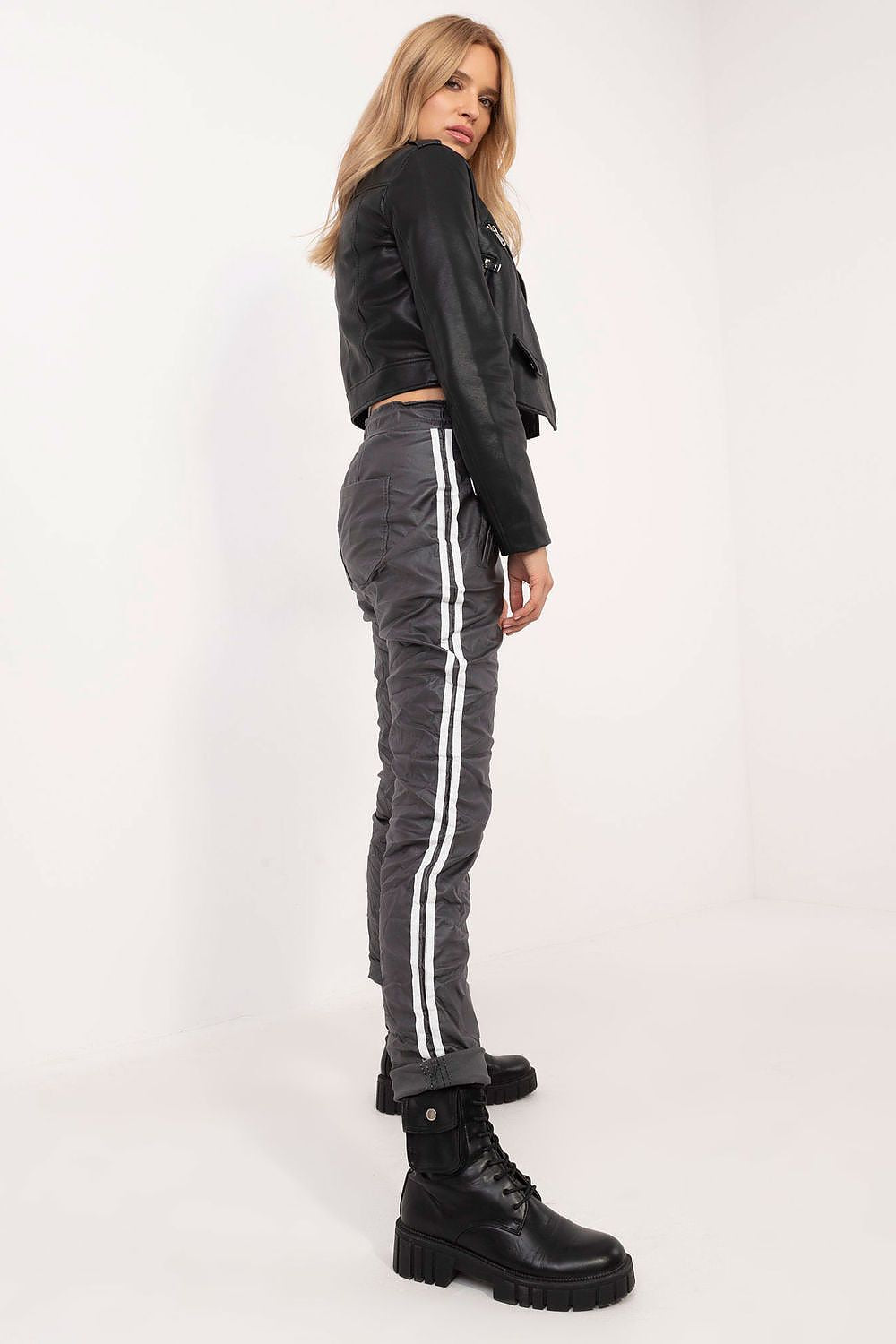  Pantaloni de damă model 202425 Italy Moda 
