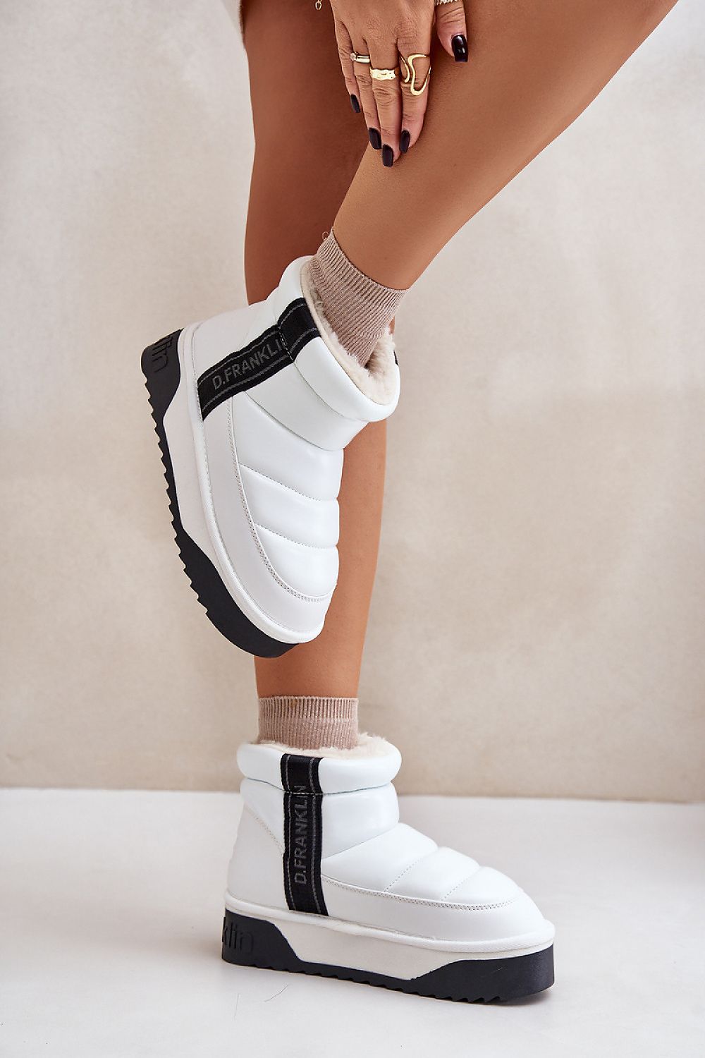  Moon boots model 202621 Step in style 