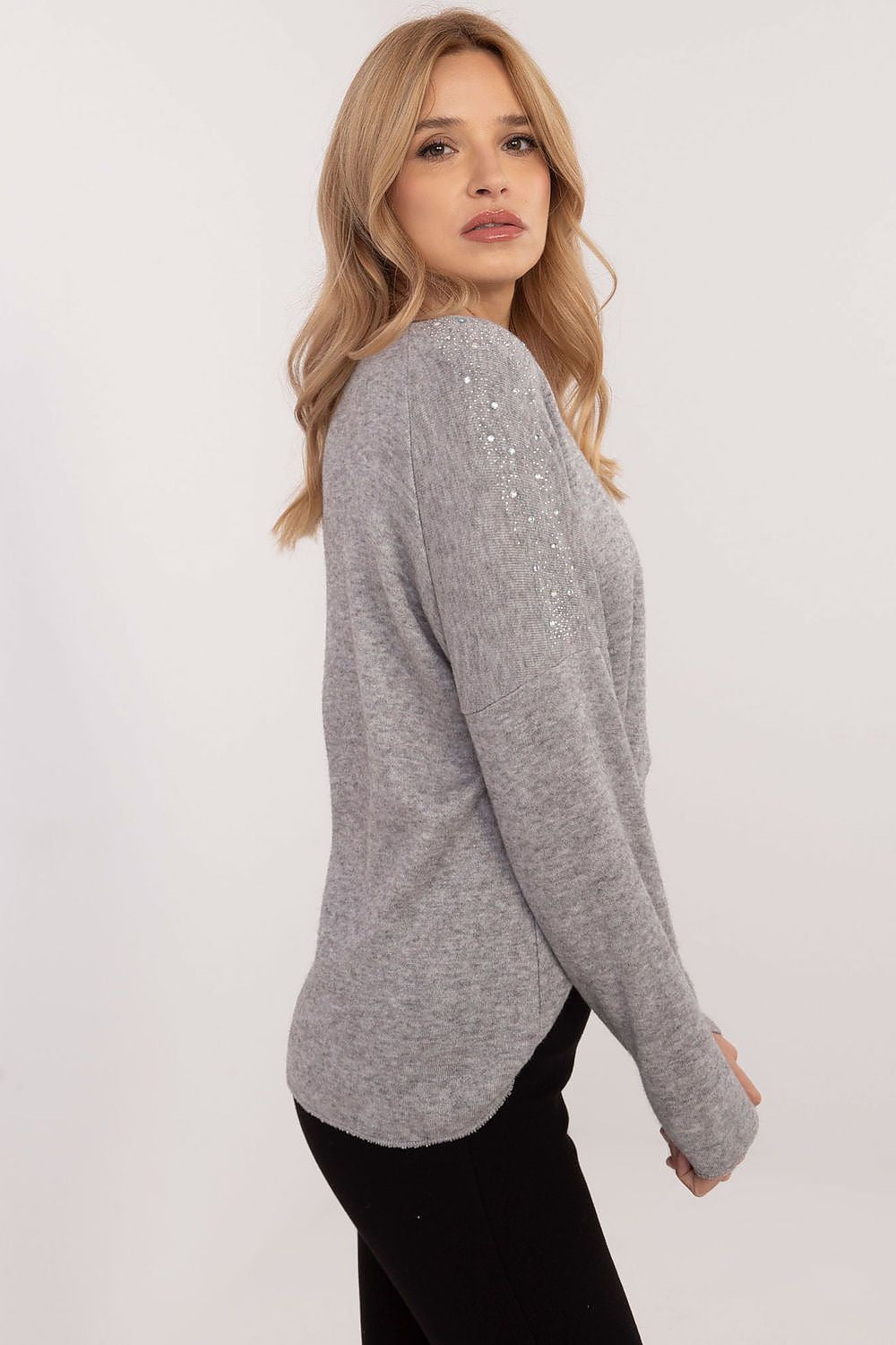  Pulover model 202742 Italy Moda 
