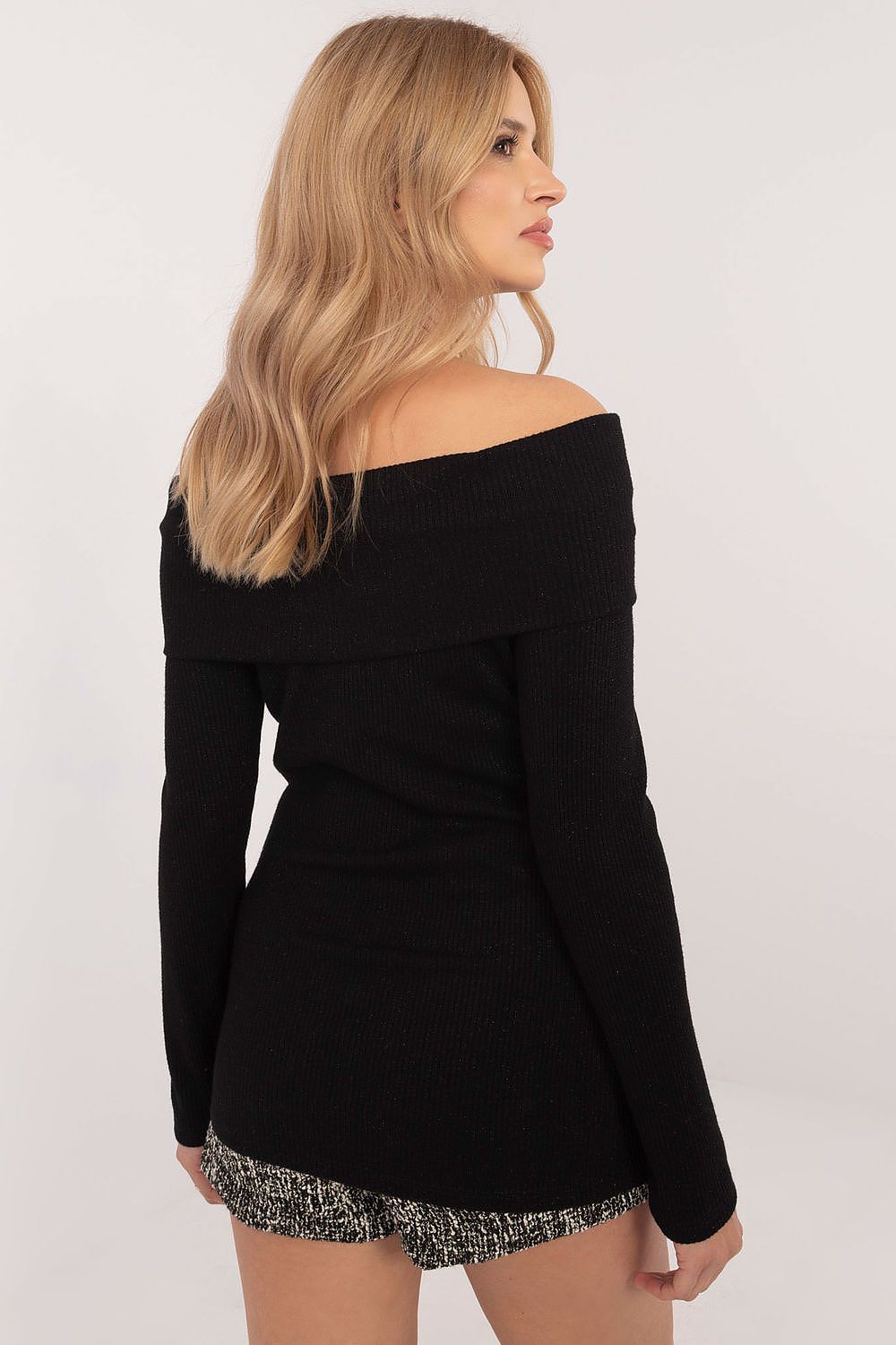  Pulover model 202753 Italy Moda 