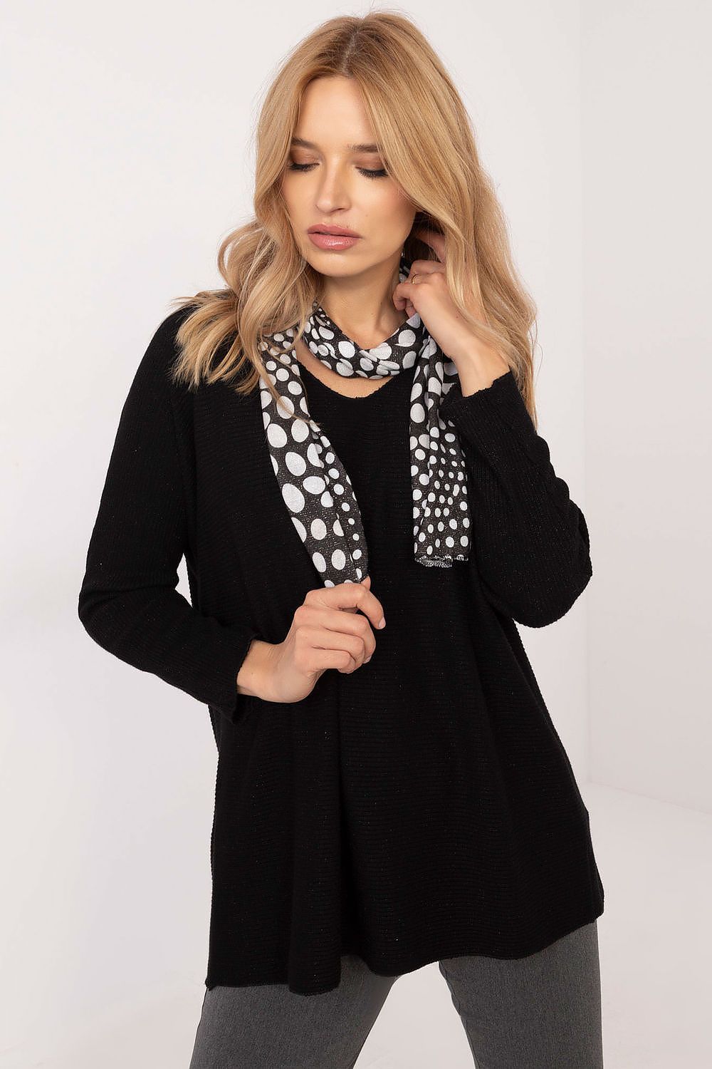  Pulover model 202908 Italy Moda 