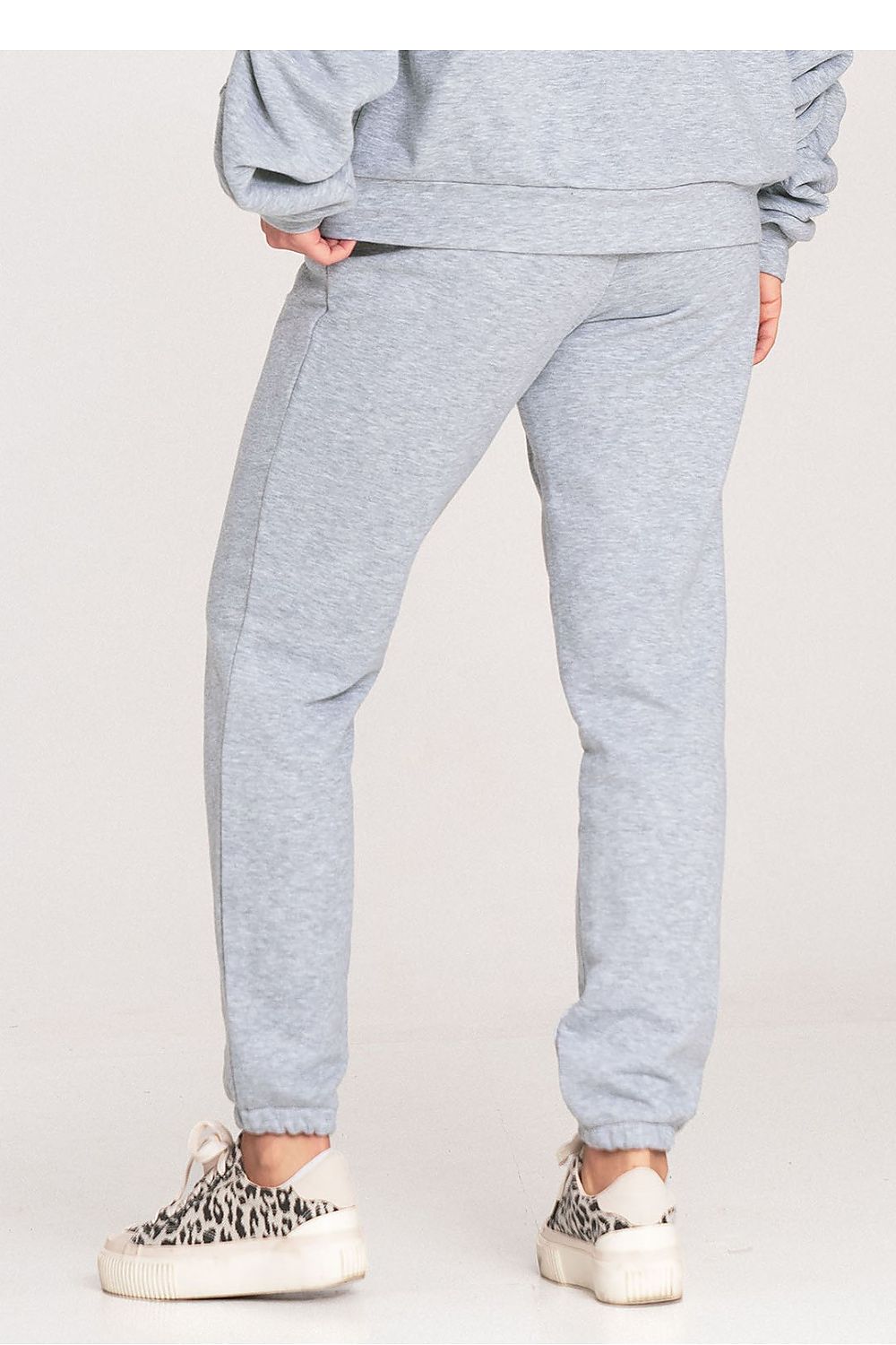  Pantaloni de trening model 203129 Figl 