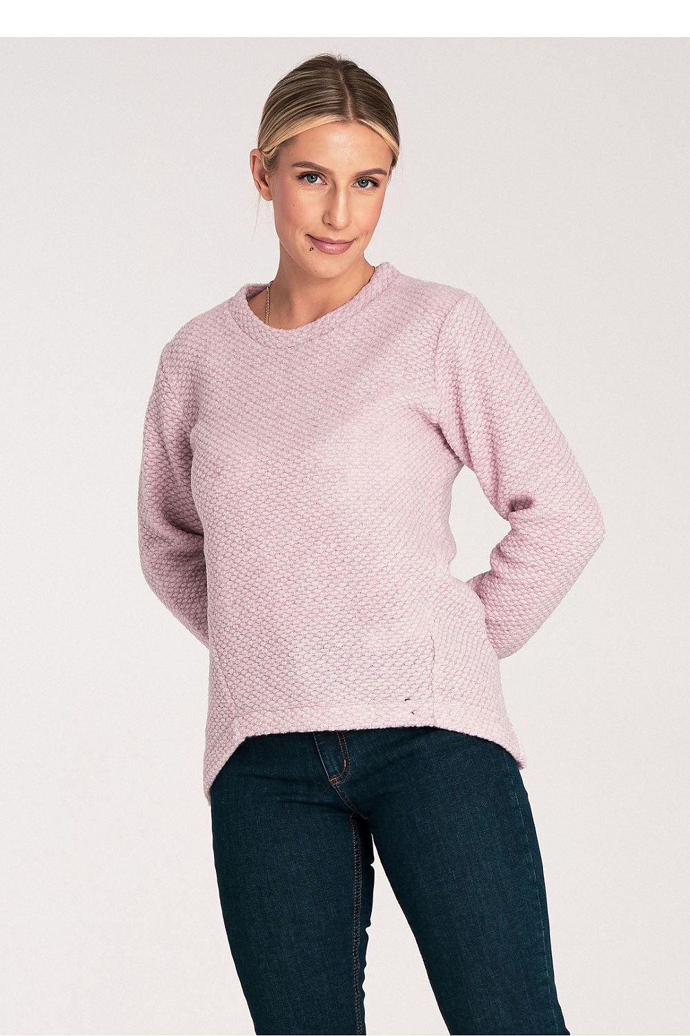  Pulover model 203152 Figl 