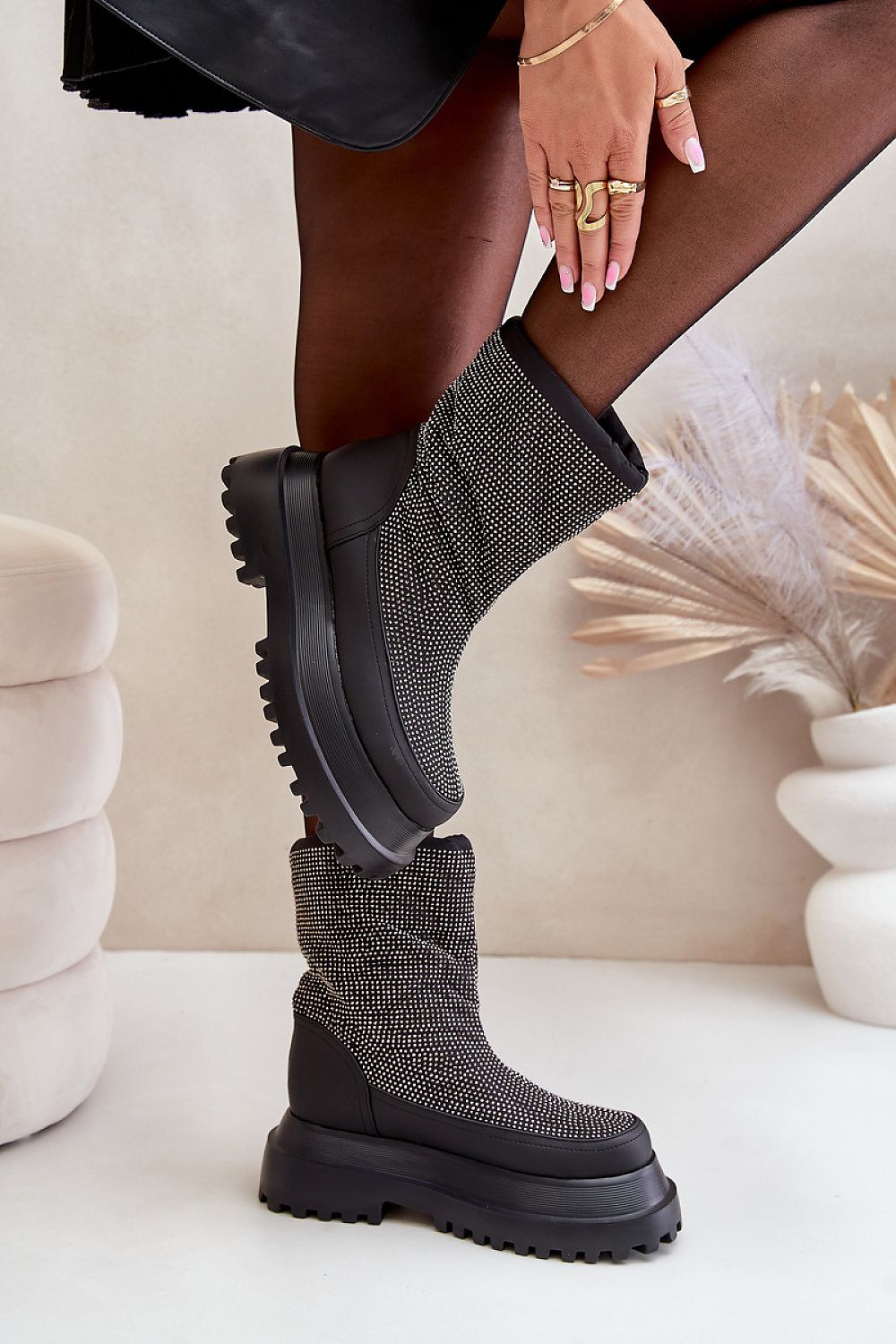  Moon boots model 203546 Step in style 
