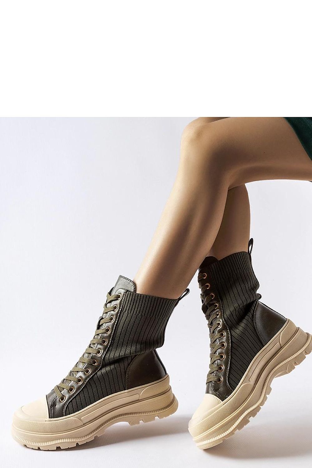  Botine model 204595 Solea 