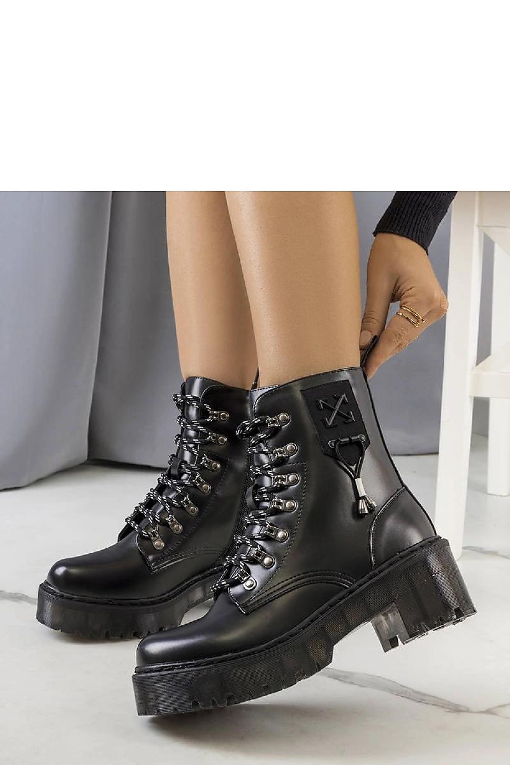  Botine model 204631 Solea 