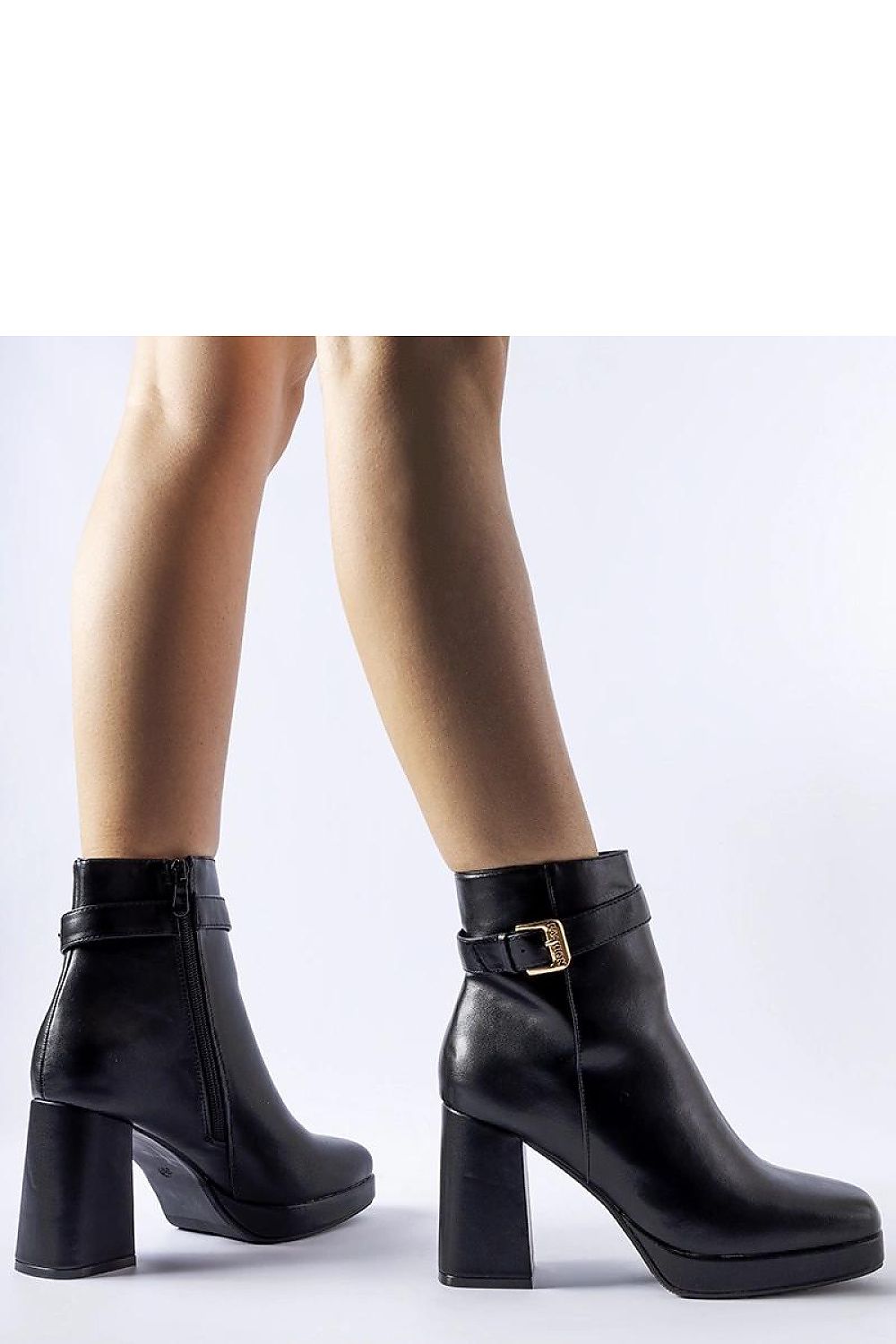  Botine cu toc model 204725 Solea 