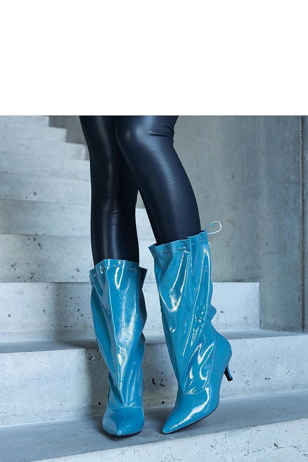  Botine cu toc model 204742 Solea 