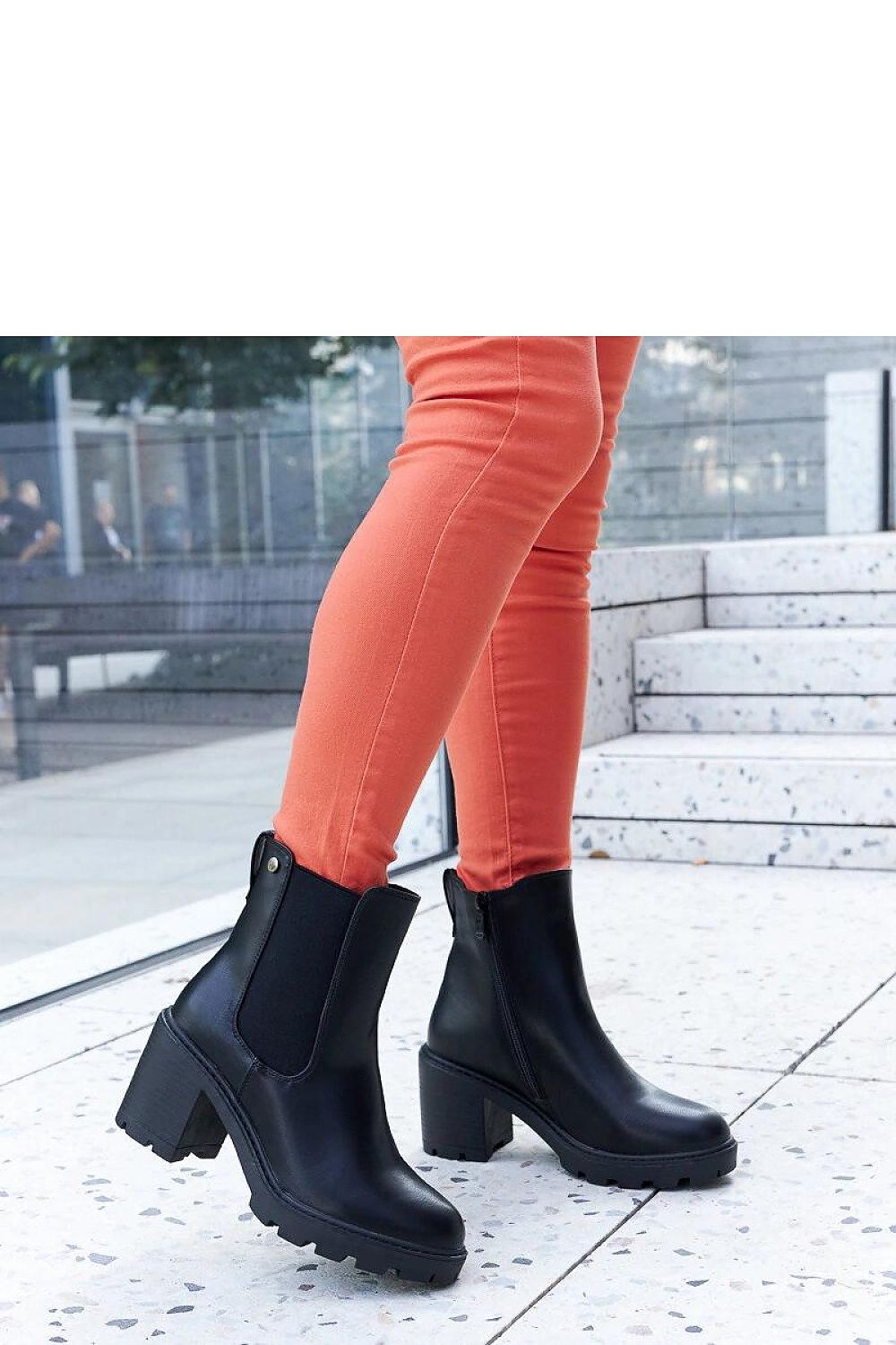 Botine cu toc model 204766 Solea 