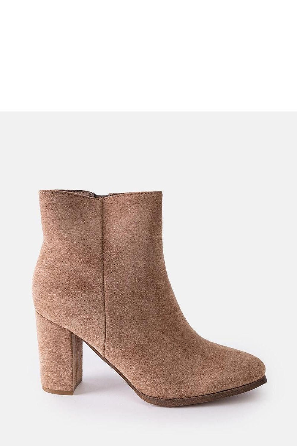  Botine cu toc model 204826 Solea 
