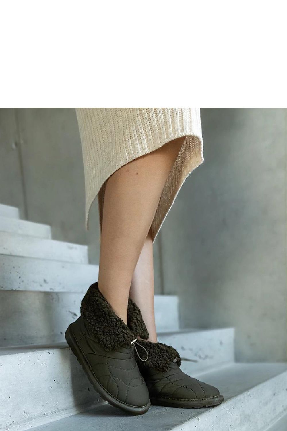  Moon boots model 205030 Solea 