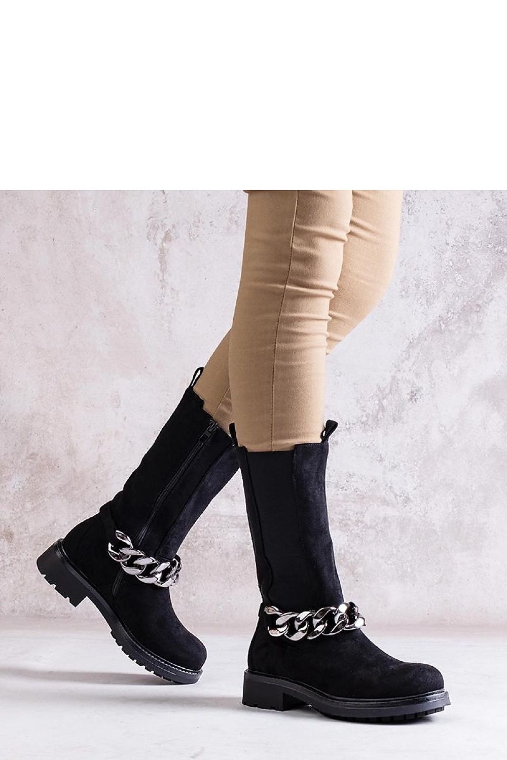  Botine cu toc model 205040 Solea 