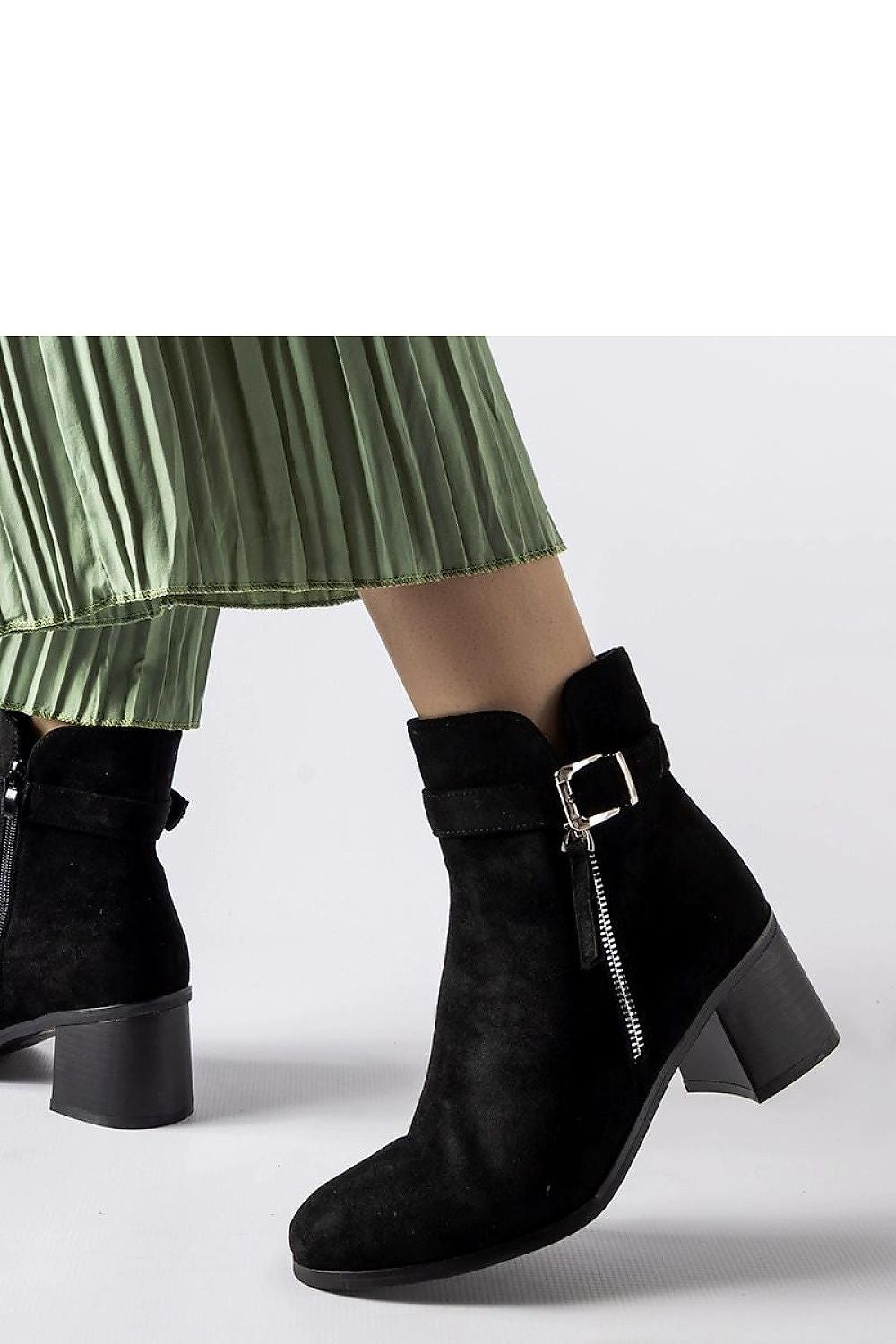  Botine cu toc model 205112 Solea 