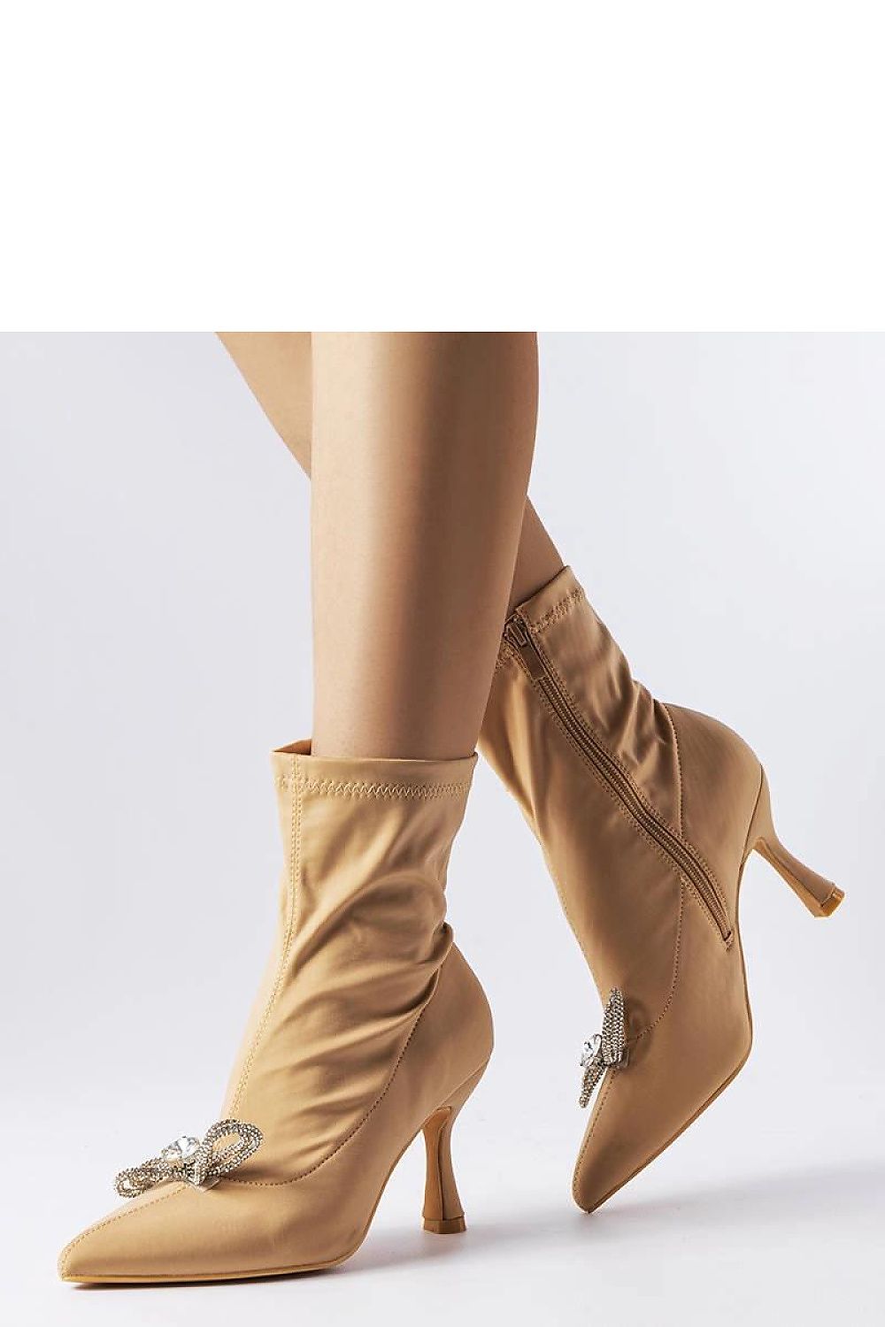  Botine cu toc model 205128 Solea 