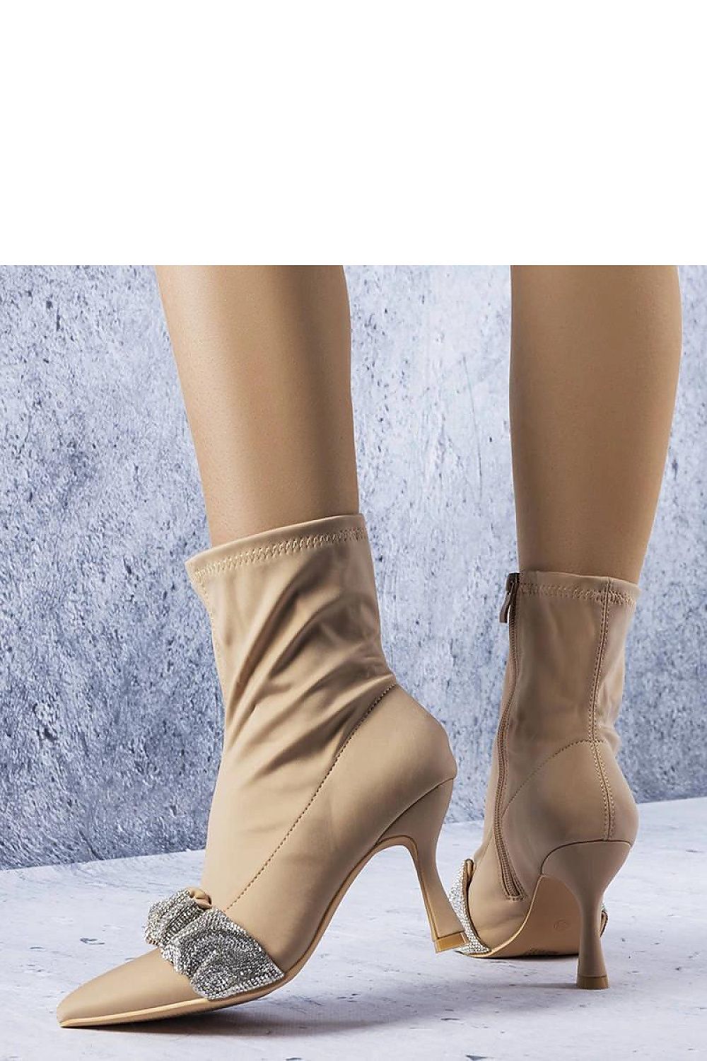  Botine cu toc model 205130 Solea 