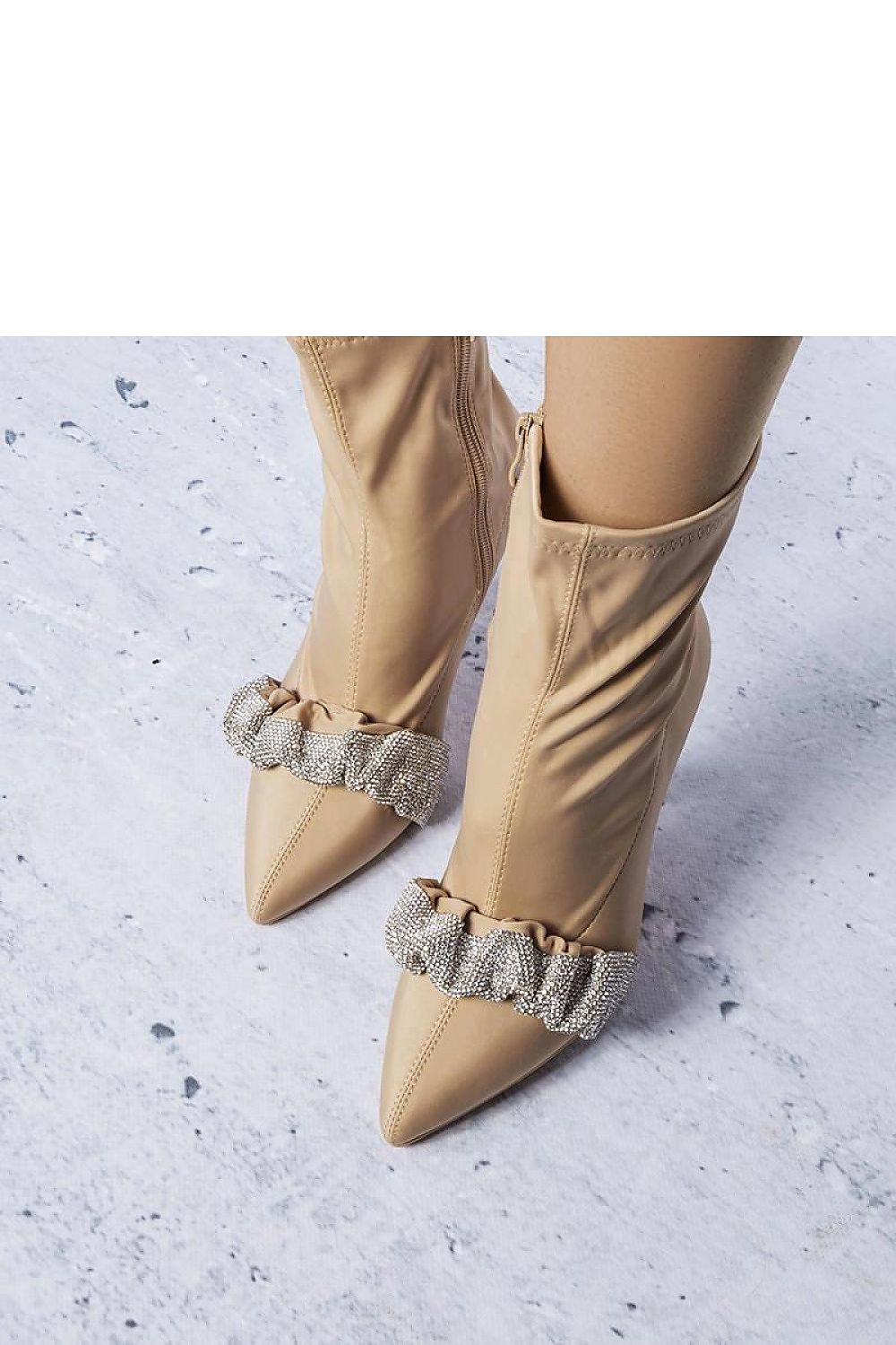  Botine cu toc model 205130 Solea 