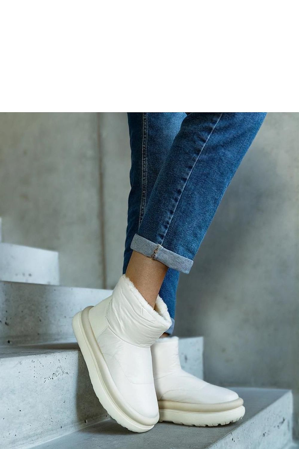  Moon boots model 205801 Solea 