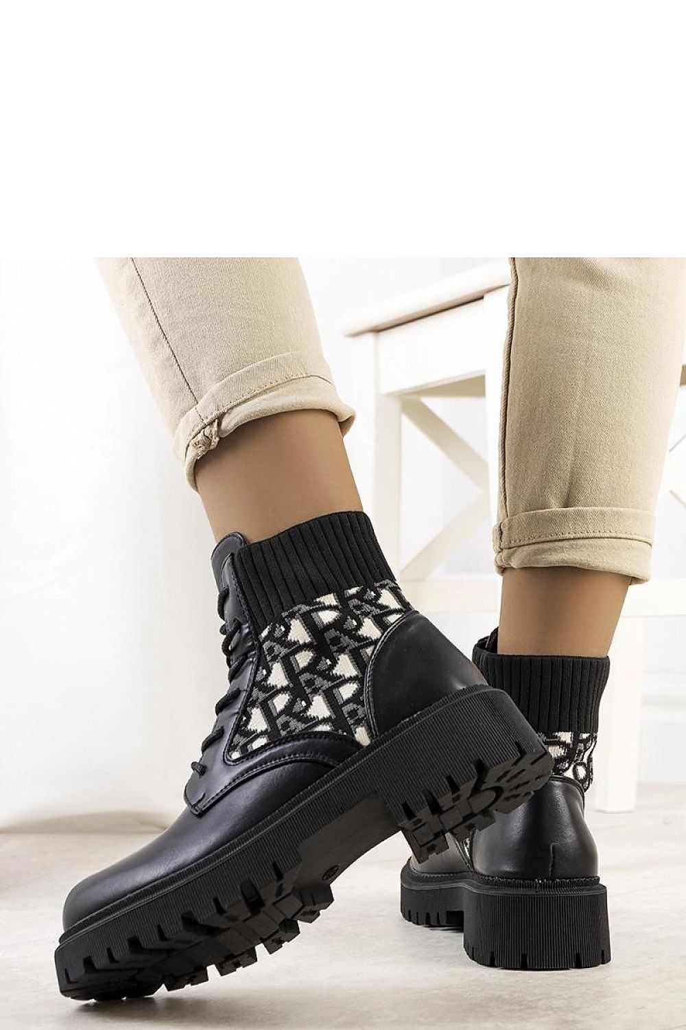  Botine model 205893 Solea 
