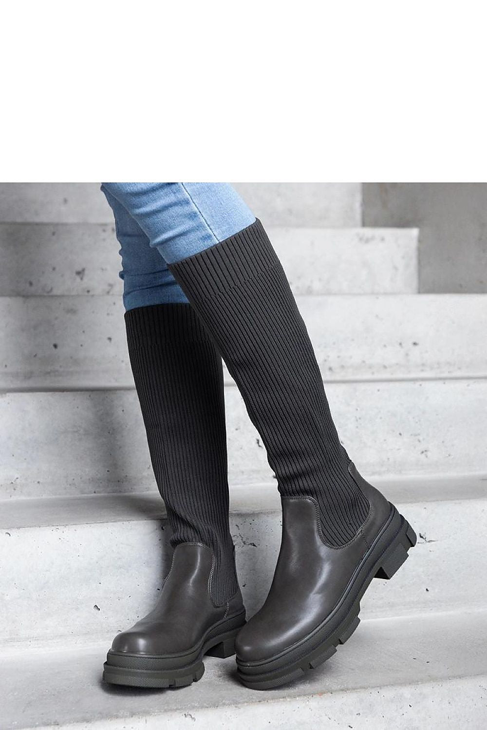  Cizme model 206434 Solea 