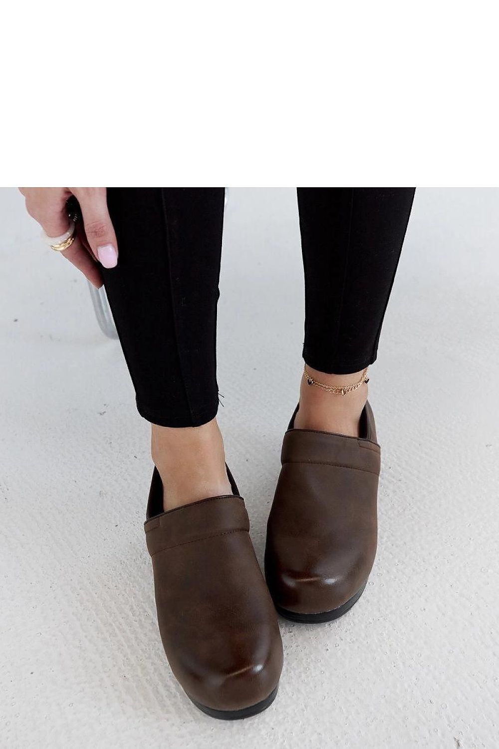  Pantofi model 206481 Solea 