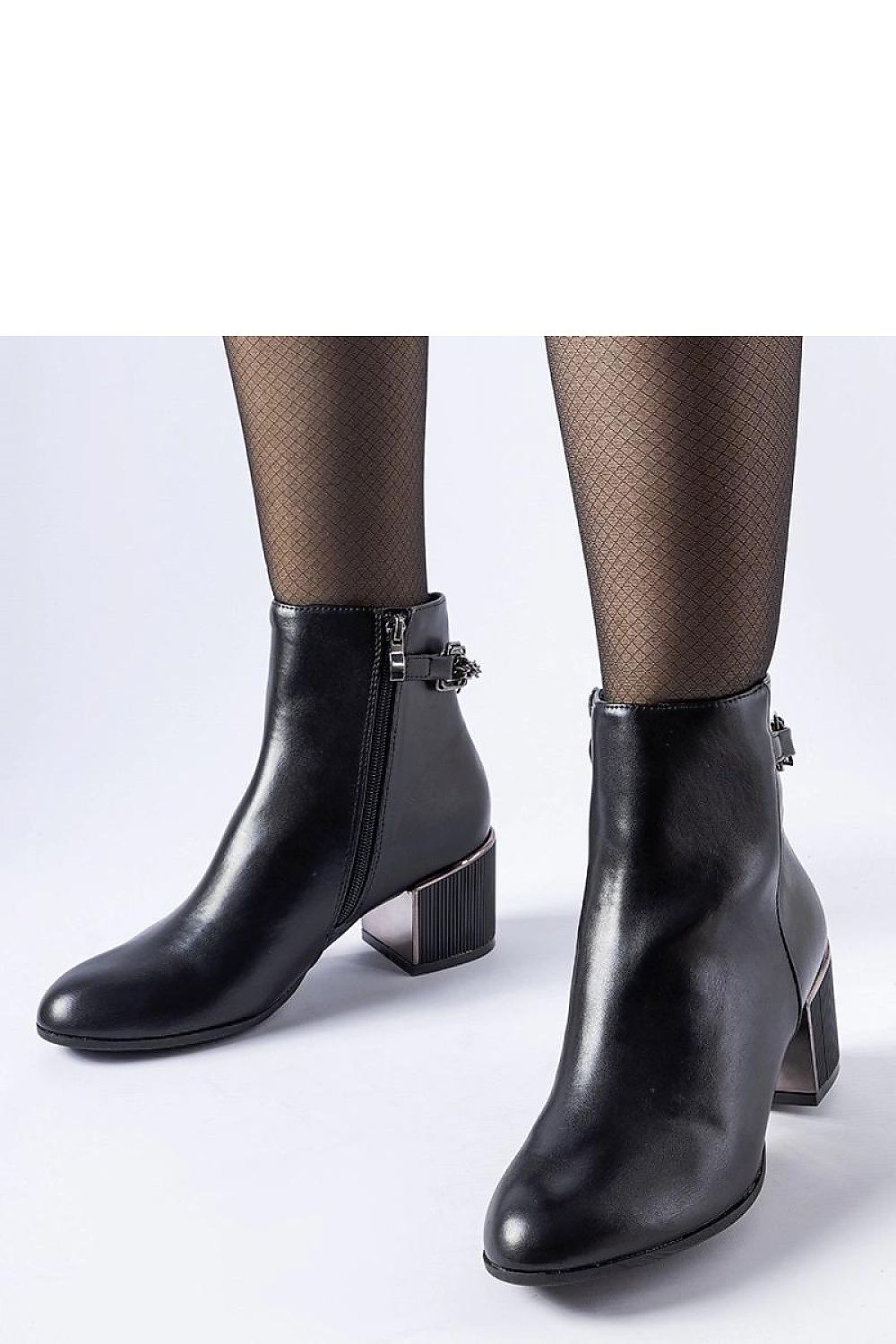  Botine cu toc model 206491 Solea 