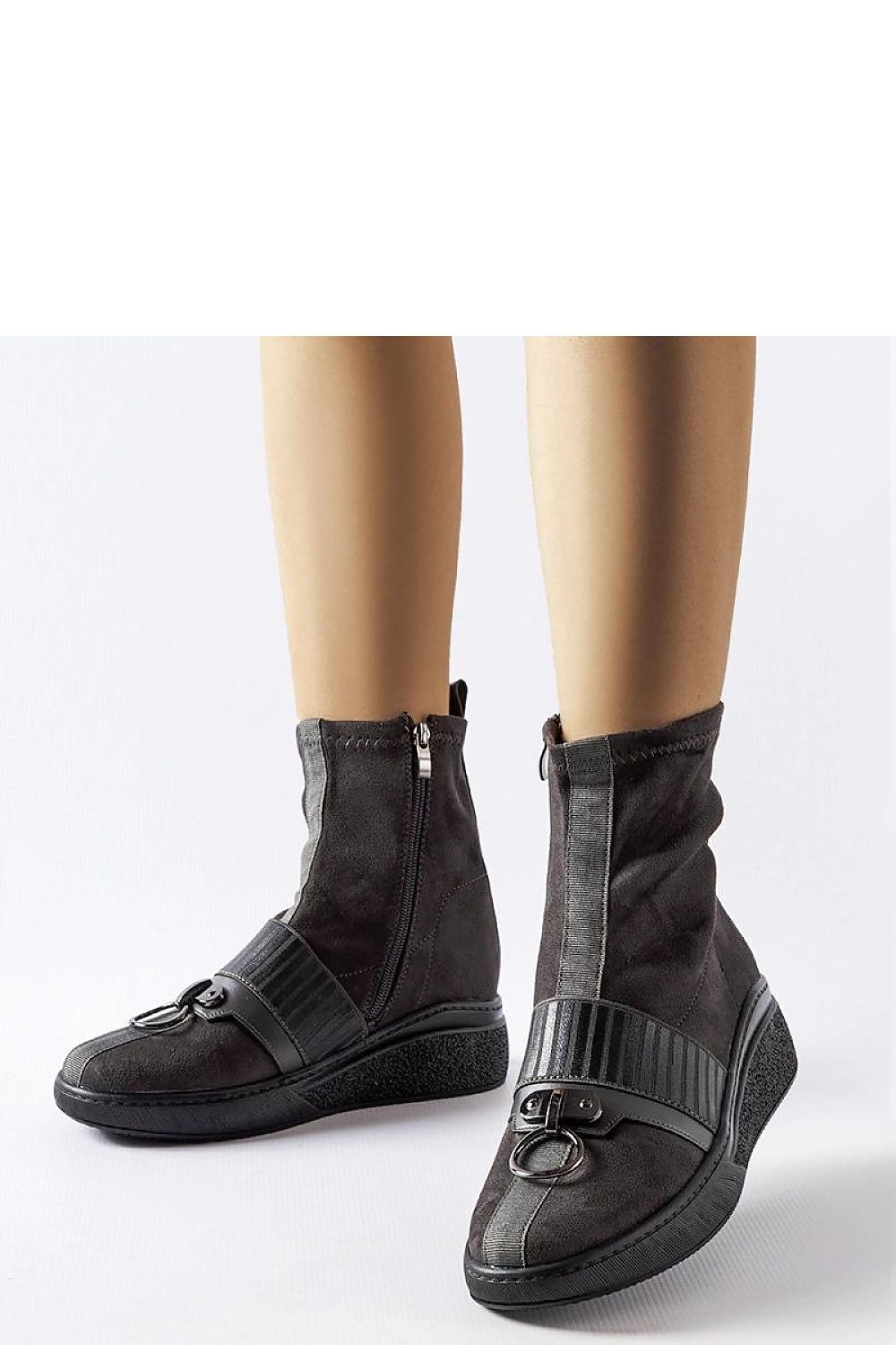  Botine cu talpă tip pană model 206514 Solea 