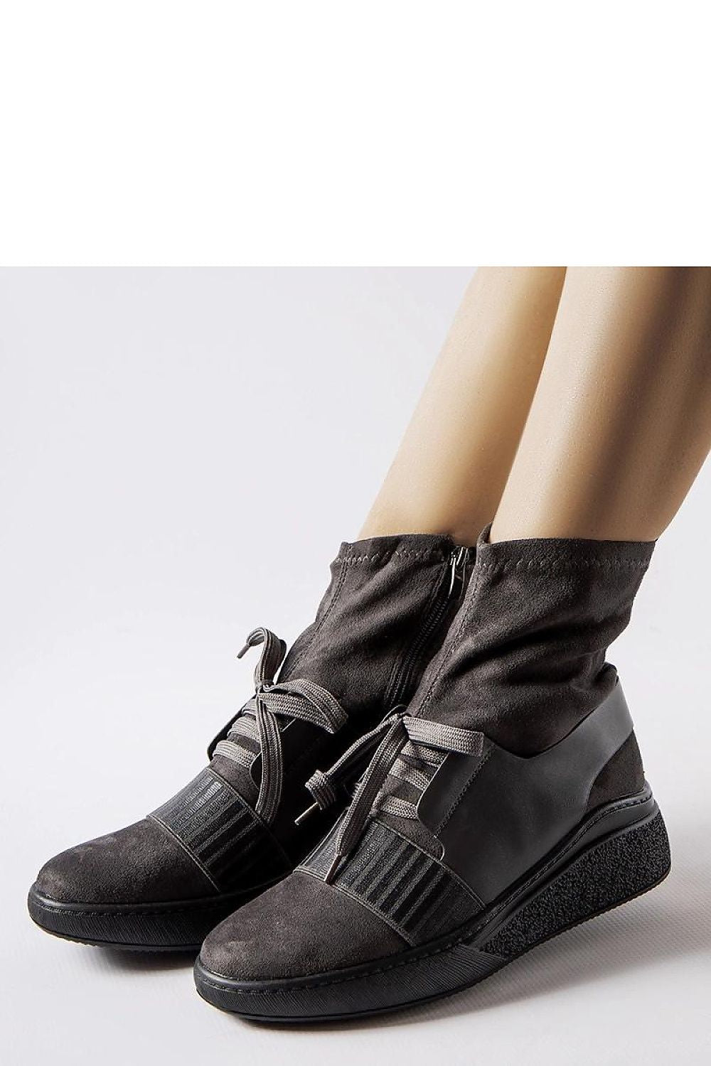  Botine cu talpă tip pană model 206515 Solea 