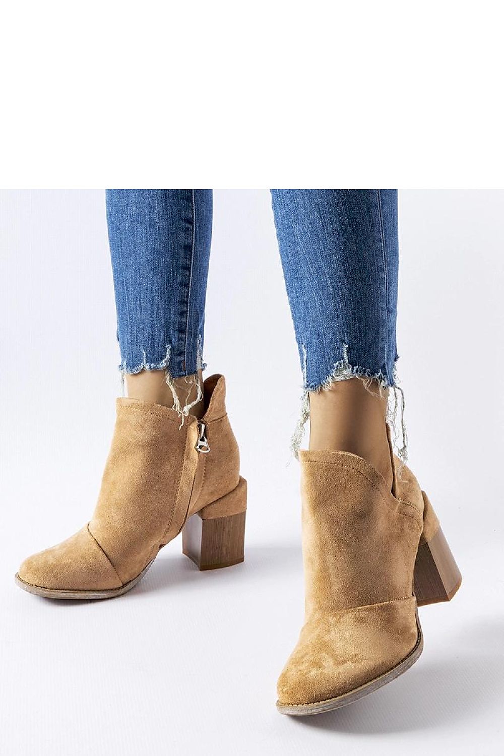  Botine cu toc model 206573 Solea 
