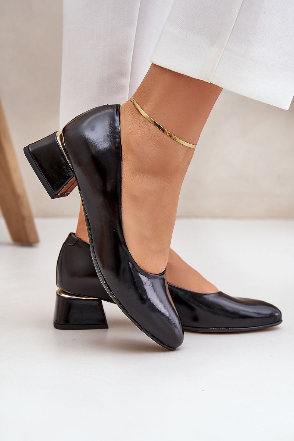  Pantofi cu toc simplu model 206816 Step in style 