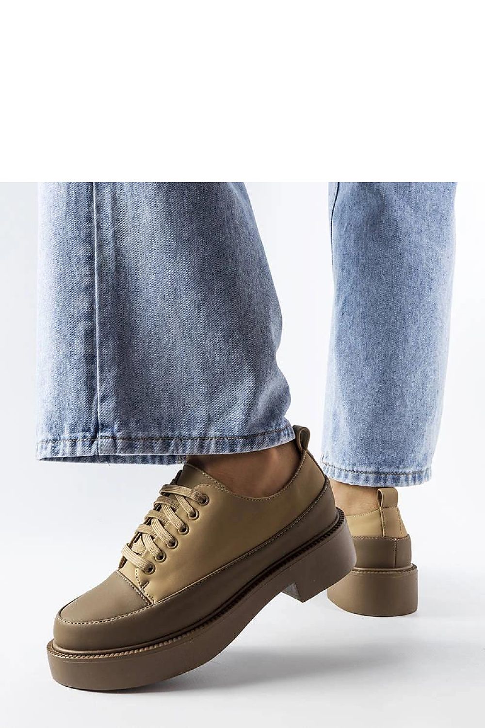  Pantofi model 207043 Solea 