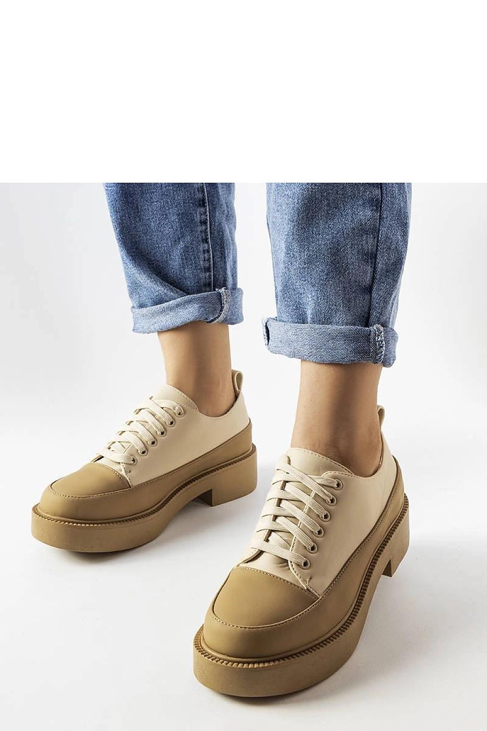  Pantofi model 207044 Solea 