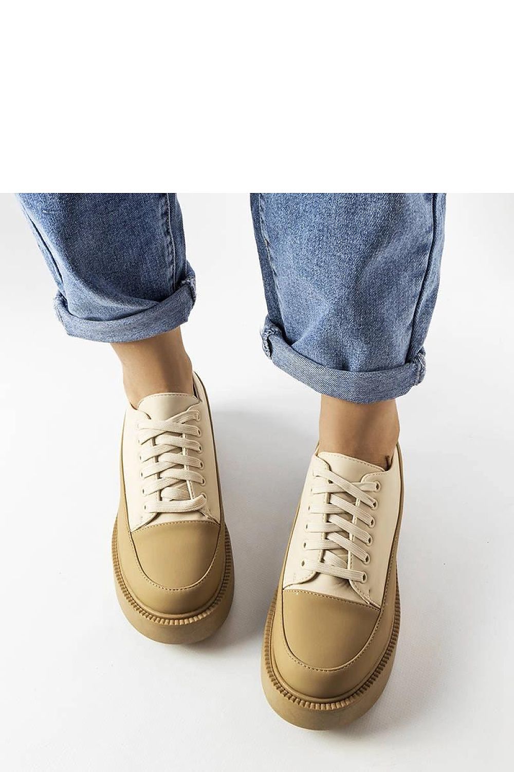  Pantofi model 207044 Solea 