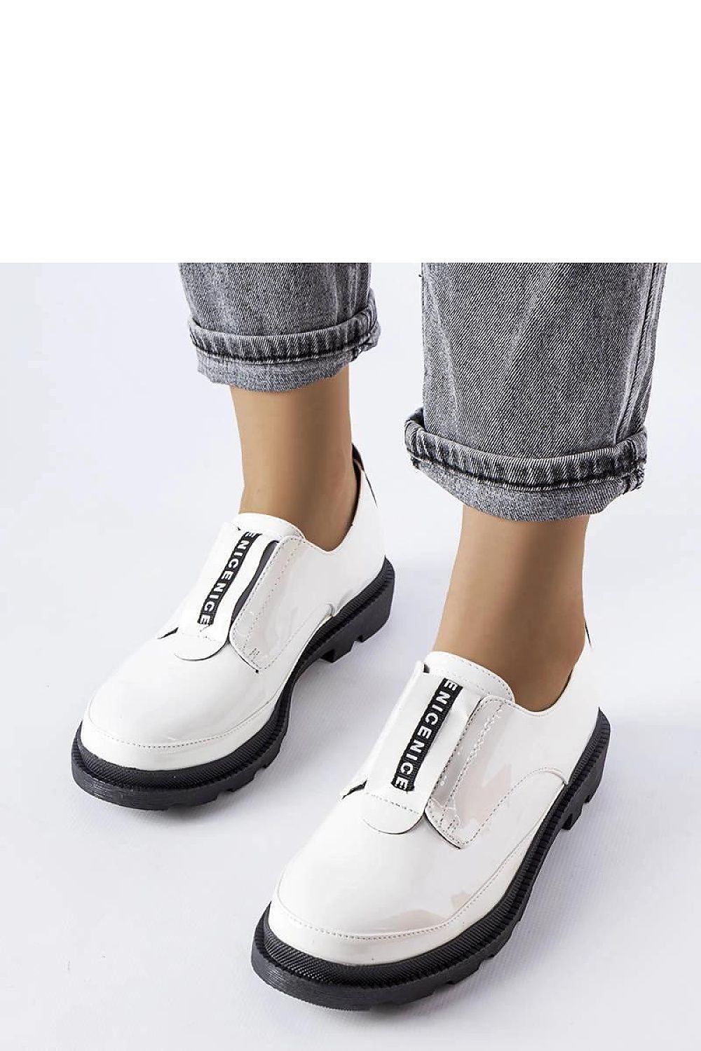  Pantofi model 207070 Solea 