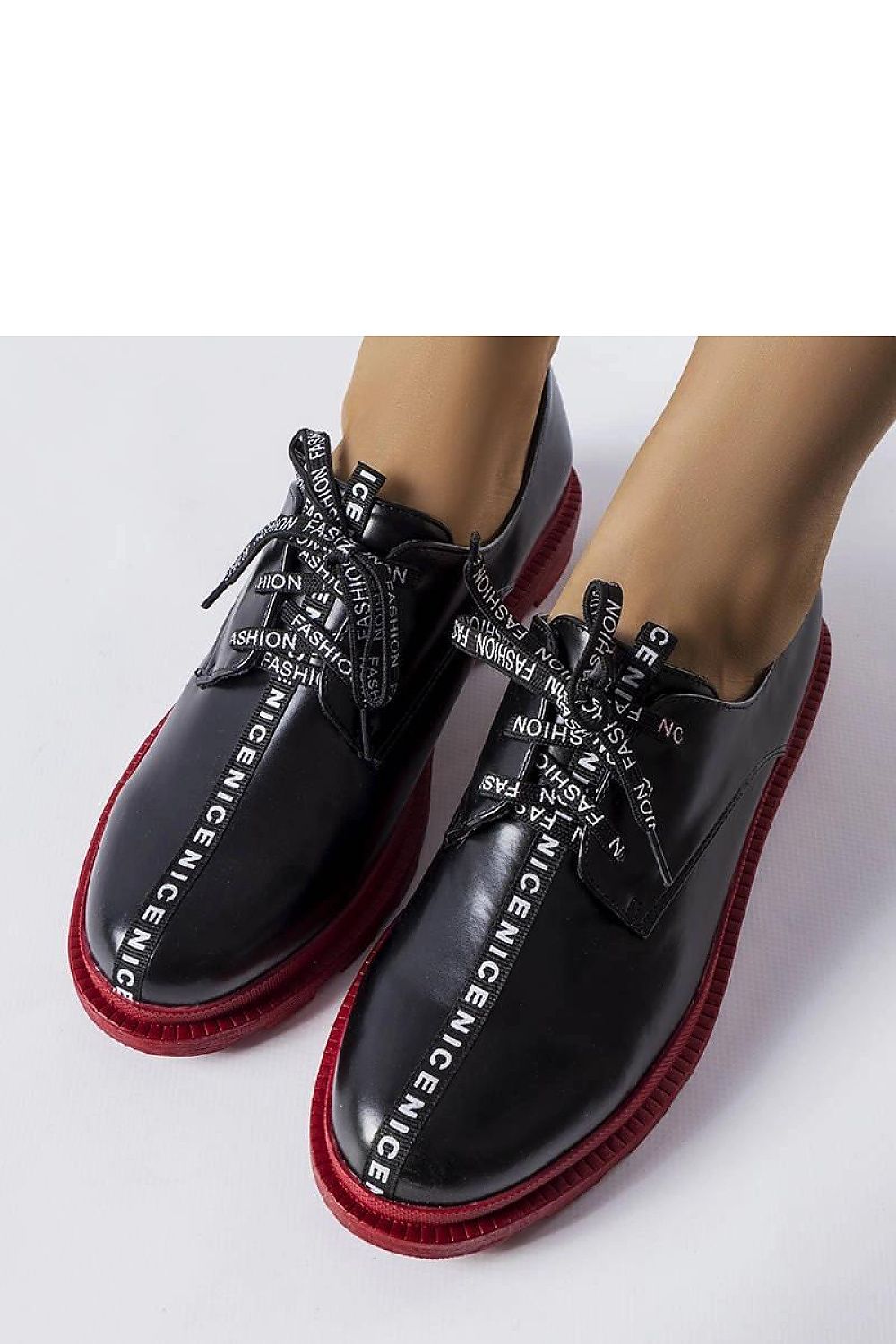  Pantofi model 207080 Solea 