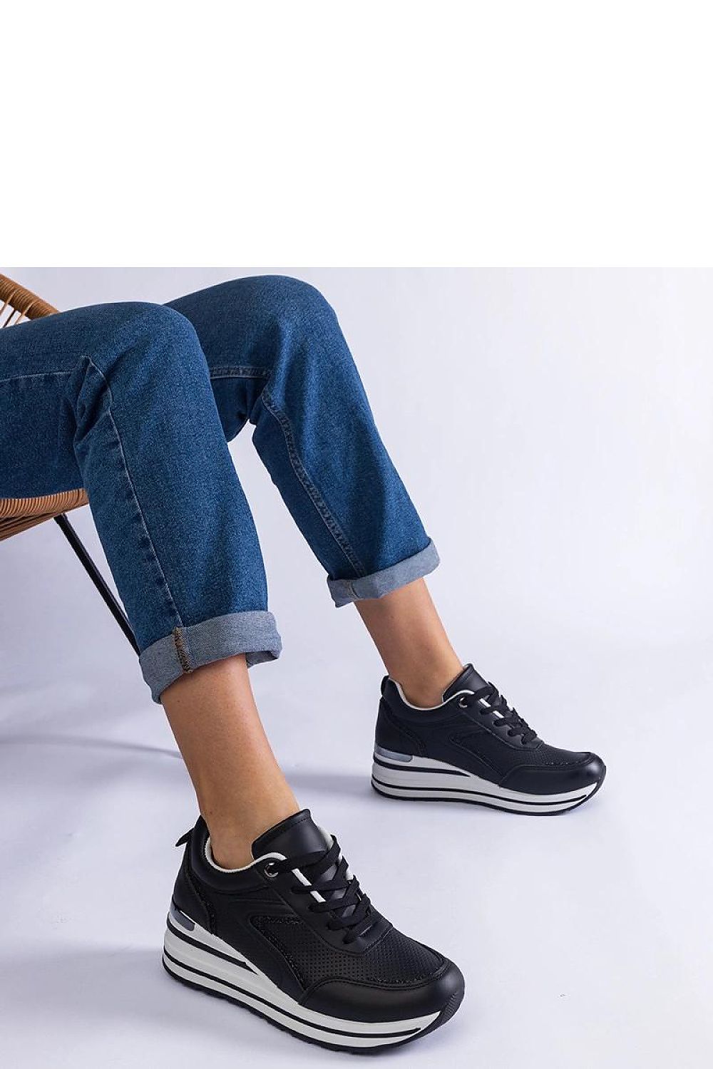  Pantofi de sport model 207107 Solea 
