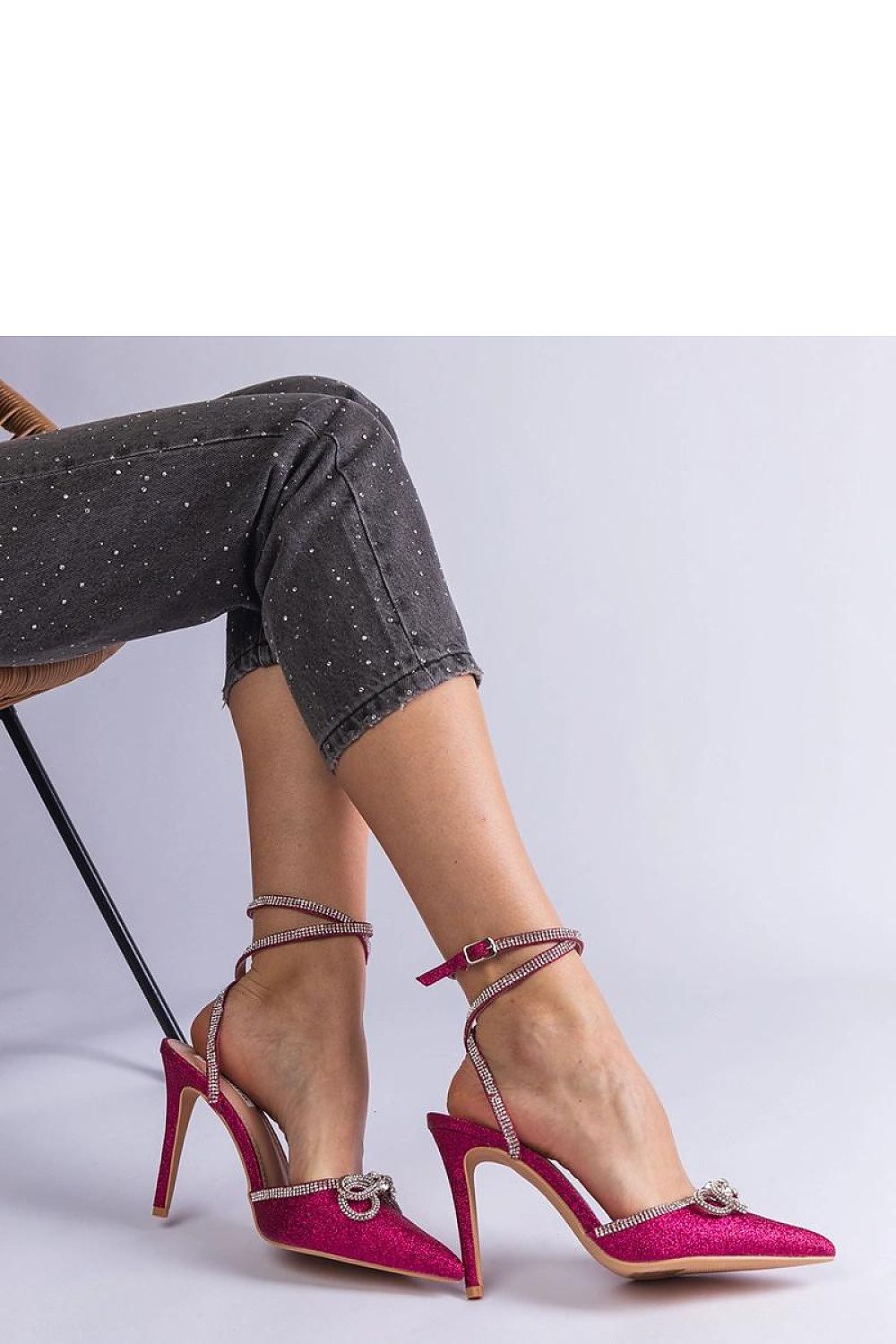  Pantofi cu toc subţire (stiletto) model 207110 Solea 