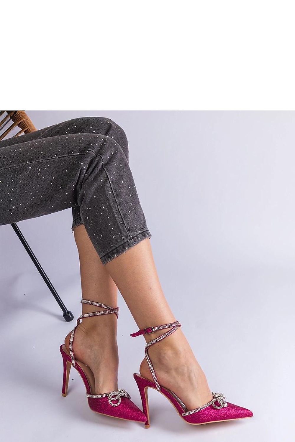  Pantofi cu toc subţire (stiletto) model 207110 Solea 