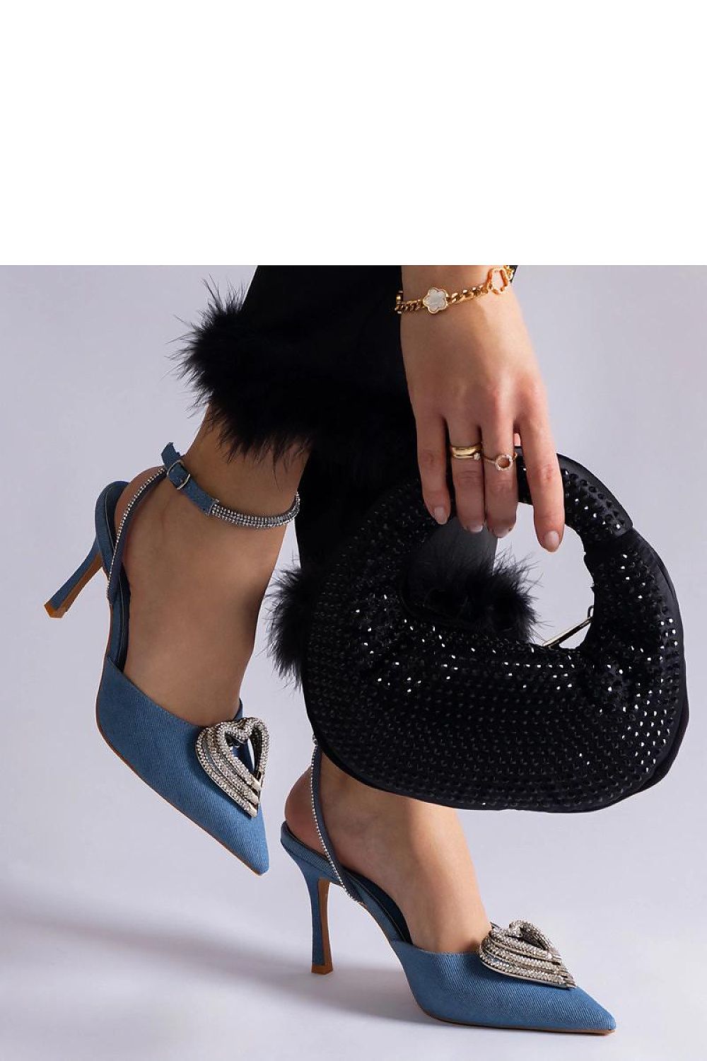  Pantofi cu toc subţire (stiletto) model 207200 Solea 