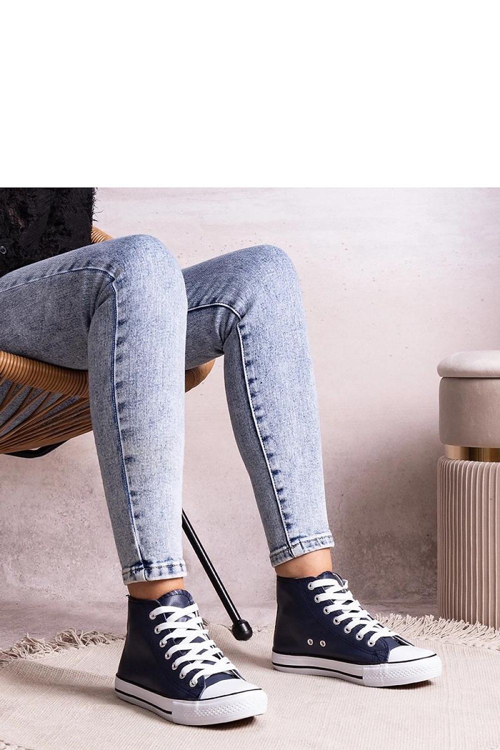  Tenişi model 207208 Solea 