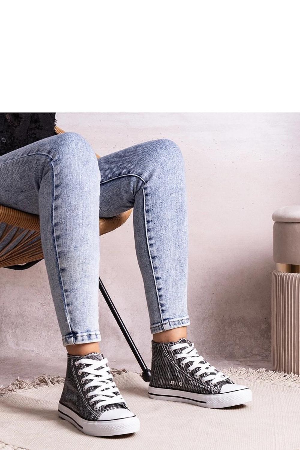 Tenişi model 207212 Solea 