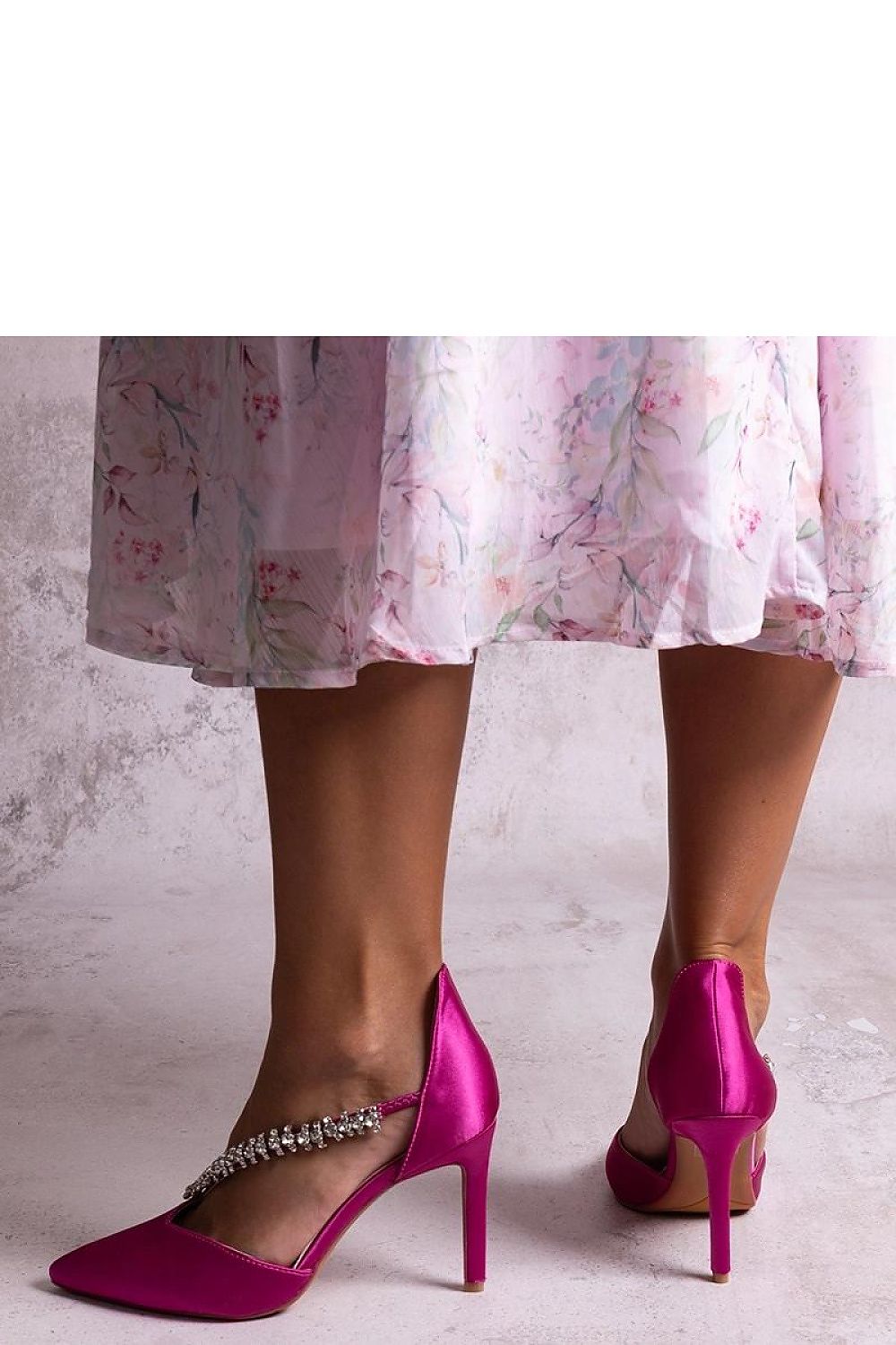  Pantofi cu toc subţire (stiletto) model 207232 Solea 