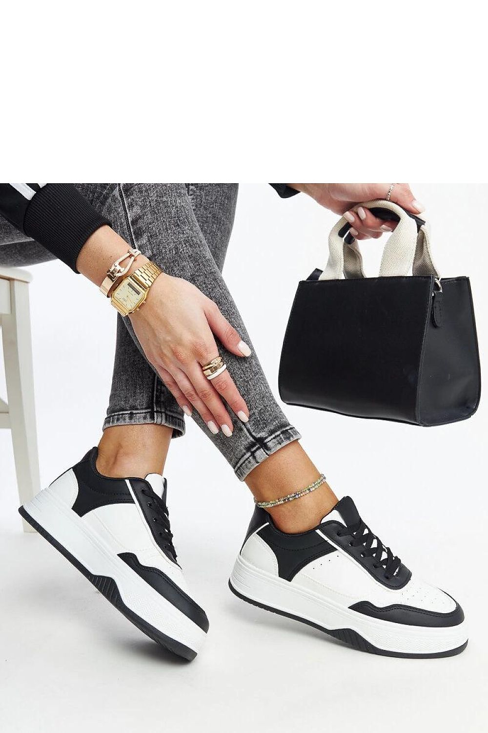  Pantofi de sport model 207412 Solea 