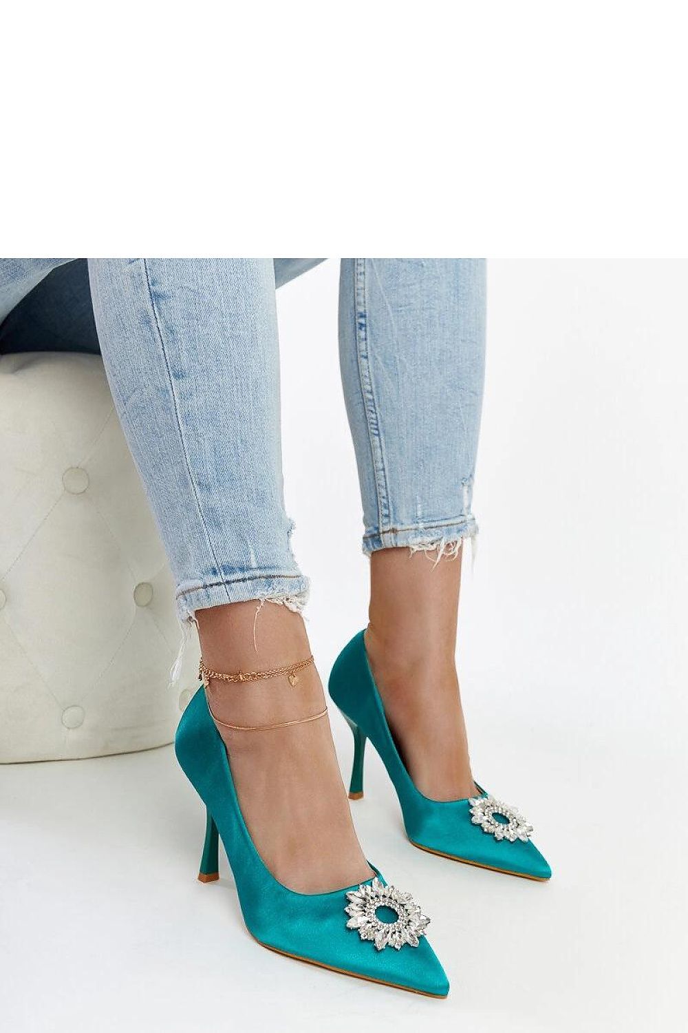 Pantofi cu toc subţire (stiletto) model 207513 Solea 