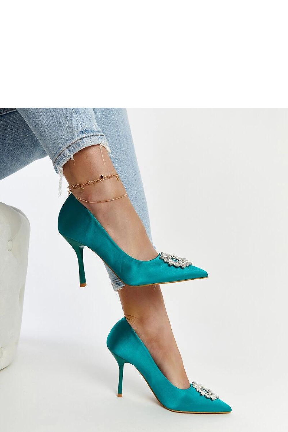 Pantofi cu toc subţire (stiletto) model 207513 Solea 