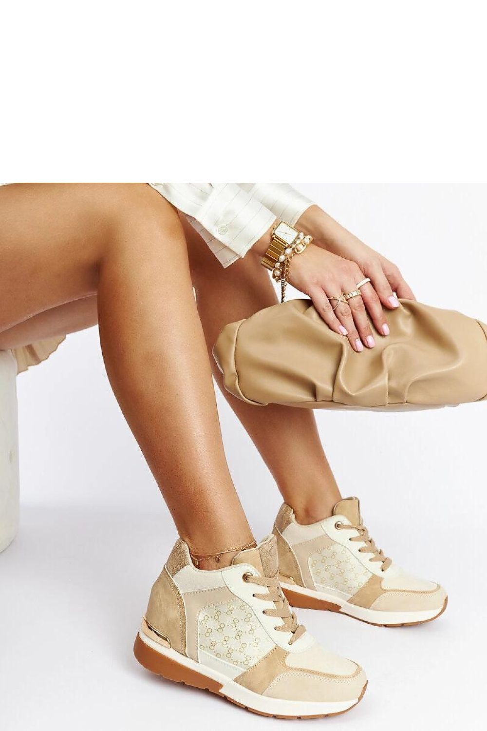 Adidași cu toc de tip platformă model 207555 Solea 