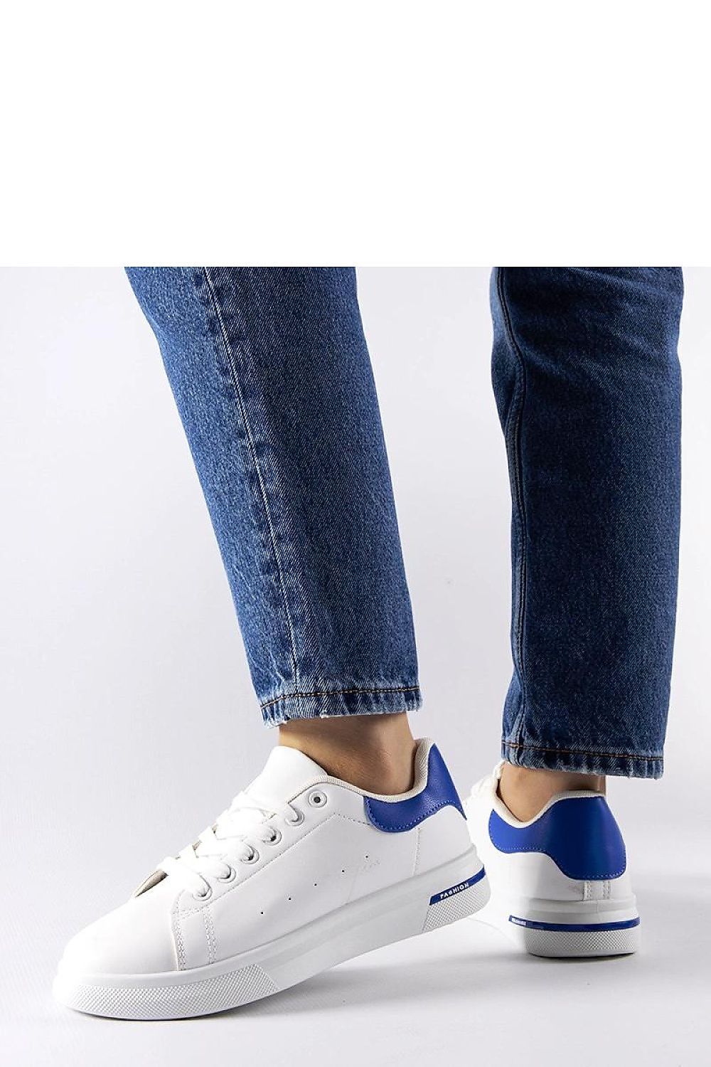  Pantofi de sport model 207570 Solea 